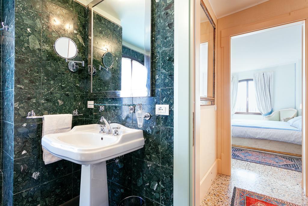 Deluxe Apartments Lagoon View Венеция Экстерьер фото