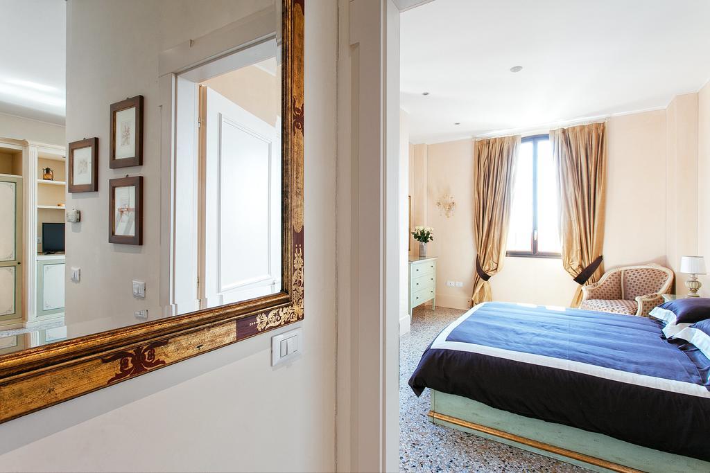 Deluxe Apartments Lagoon View Венеция Экстерьер фото